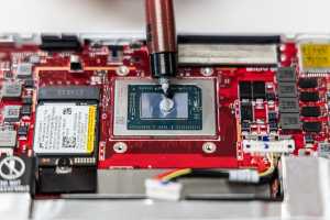 Can you boost the Asus ROG Ally with new thermal paste?