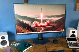 Alienware AW2725QF review: A versatile but mediocre monitor  