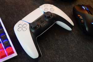 Sony's DualSense controller can now be updated on a PC, no PS5 needed