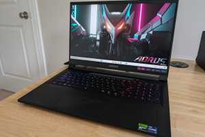 Gigabyte Aorus 17X review: High-end internals and a giant screen