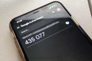 Even Google isn’t safe from malicious Google ads