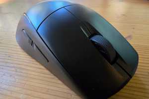 Corsair M75 Wireless review: The ultimate sharer’s gaming mouse