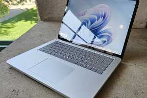 Microsoft unites Windows and Surface once again